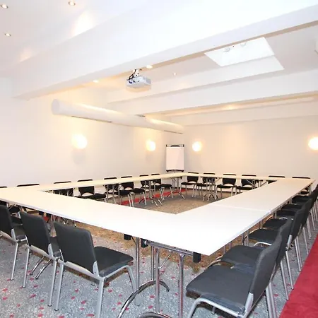 Alt Graz Hotell 3*